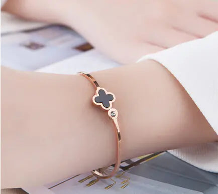 Rose Gold 18K Flower Clover Bracelet Jewelry Gift